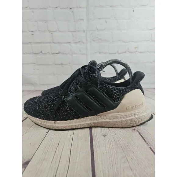 ☆ Adidas UltraBoost 4.0 Core Athletic Running Shoes Women's Size 8