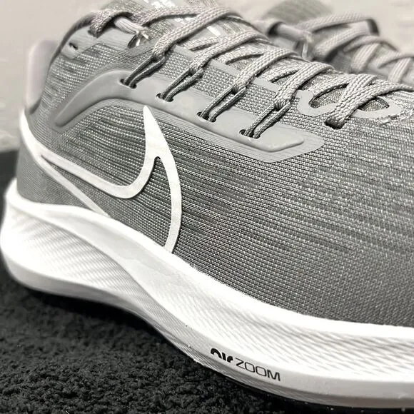 🔥🔥 NIKE AIR ZOOM PEGASUS 39 Running Shoes Men Sz 9 - Gray/White - WORN ONCE!!