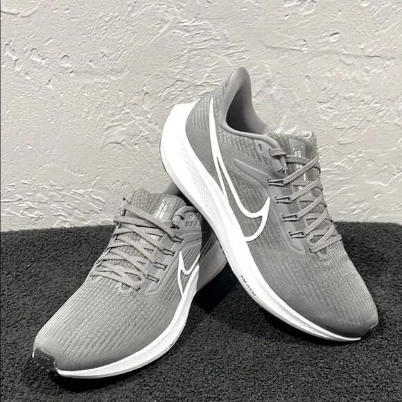 🔥🔥 NIKE AIR ZOOM PEGASUS 39 Running Shoes Men Sz 9 - Gray/White - WORN ONCE!!