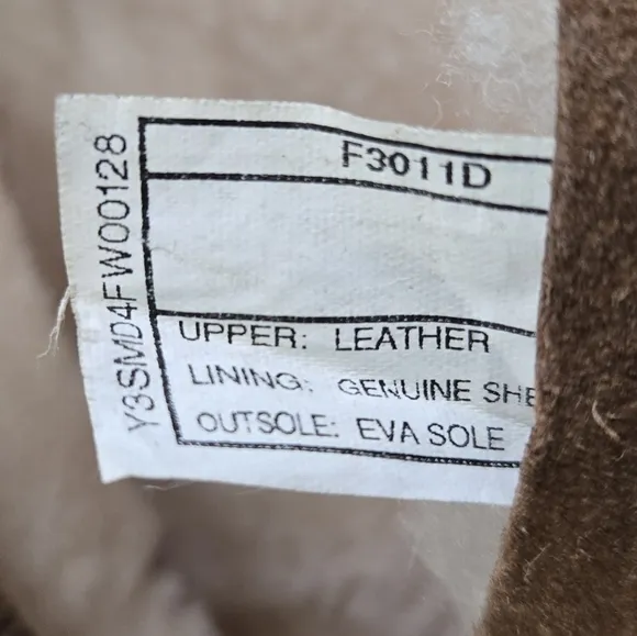 🐢 UGG Retro Cargo Winter Boots Little Girl Size 13 Brown Leather Sheepskin. VGC