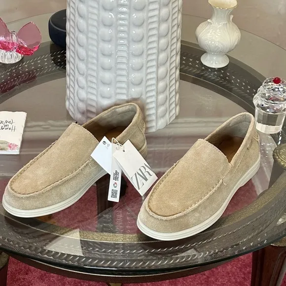 🆕 Zara Suede Boat Shoes in Sandy Brown