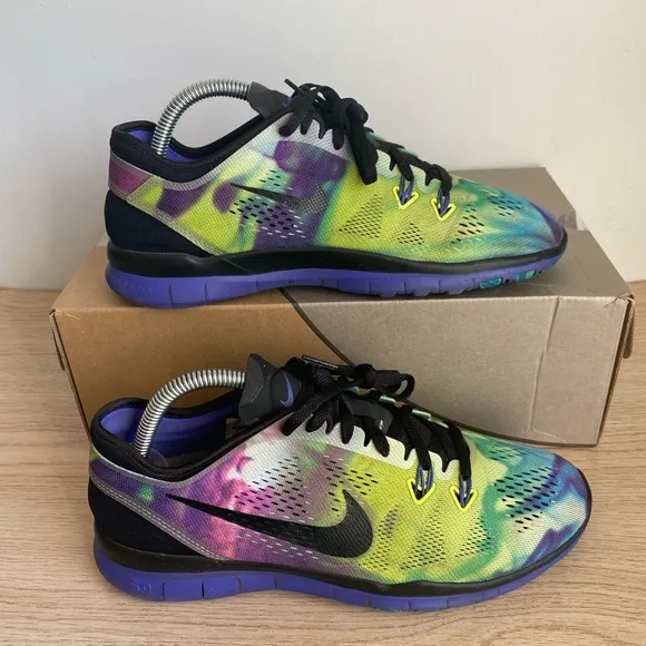 2014 Nike Free 5.0 TR Tie Dye Multicolor Women's running shoes - Size 8.5