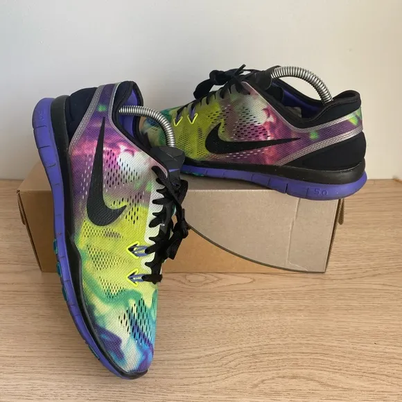 2014 Nike Free 5.0 TR Tie Dye Multicolor Women's running shoes - Size 8.5