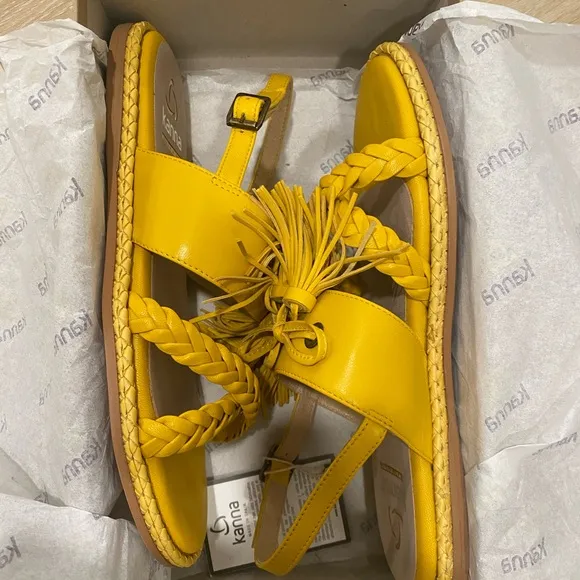 396 Kanna Leather Yellow Sandals with Tassel Detail NWB SZ 39