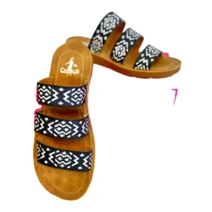 415113 Dafne Black &amp; White Aztec Corky's Sandals Slides Size 8