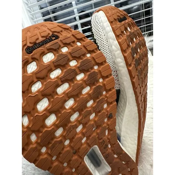 5.5Y Adidas UltraBoost 19 Toy Story Woody Boys Gold Athletic Shoes Sneakers