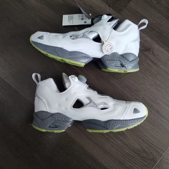 7.5, 9 Reebok Instapump Fury 95 White Glow in the Dark Mens Shoes GZ1615 Running