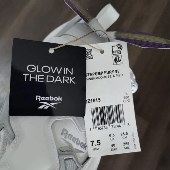 7.5, 9 Reebok Instapump Fury 95 White Glow in the Dark Mens Shoes GZ1615 Running