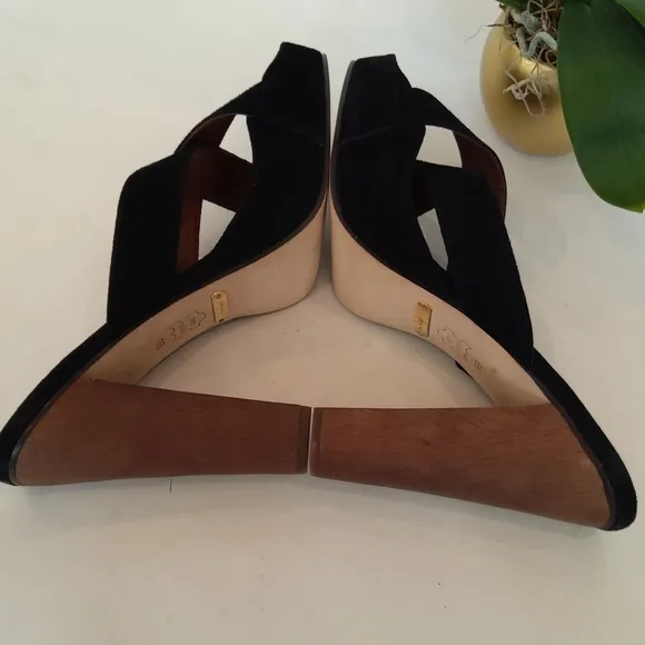 A.B.C. Black suede sandals Y2k