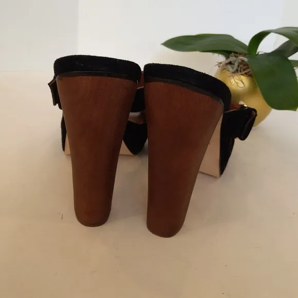 A.B.C. Black suede sandals Y2k