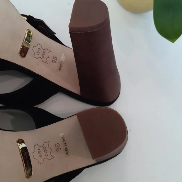A.B.C. Black suede sandals Y2k