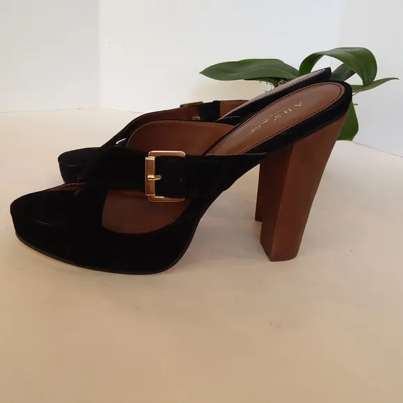 A.B.C. Black suede sandals Y2k