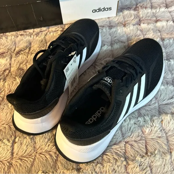 Adidas kids Runfalcon Sneakers size 6