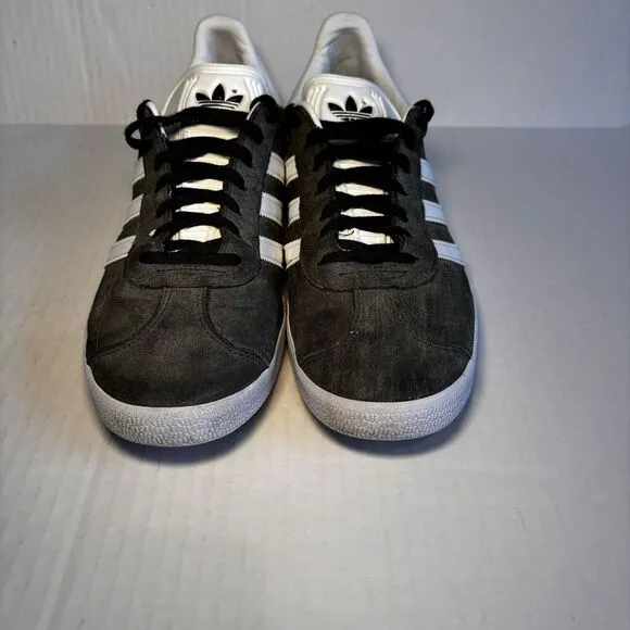 Adidas Men's Gazelle Sneakers Earth Strata Gray suede White size 12