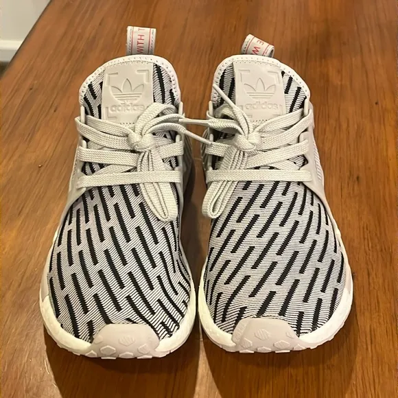 Adidas NMD XR1 PK Primeknit Boost shoes sneakers BB2376 Granite Womens Size 10