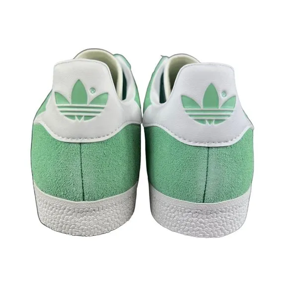 Adidas Originals Gazelle Green White Suede Shoes HQ4410 Women's Size 7 - 9.5