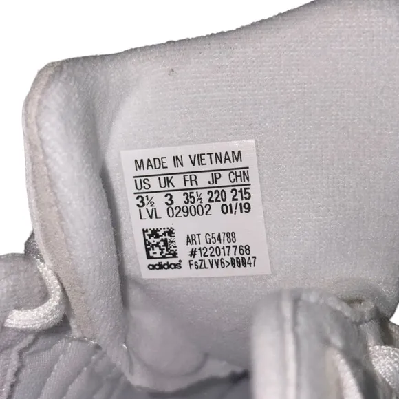 Adidas Originals Yung-96 J Cloud White Grey Size 3.5 G54788