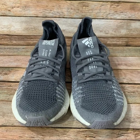 Adidas Pulseboost HD Athletic Shoes