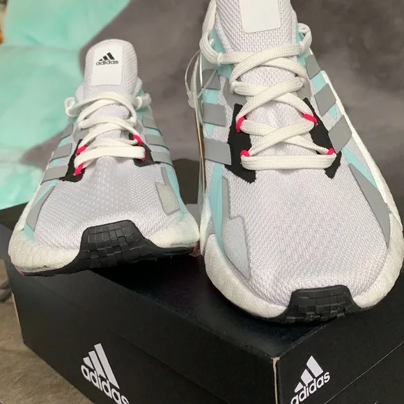 ADIDAS RUNNING SHOES WMNS