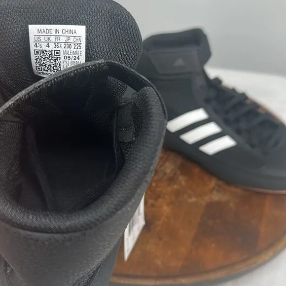 Adidas Shoes Boys 4.5 Wrestling HVC k Lutte Black White Athletic Boots