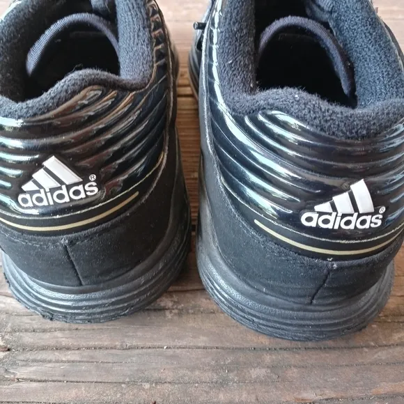 Adidas SIGNATURE TS CREATE Men's sz 10 black Shoes