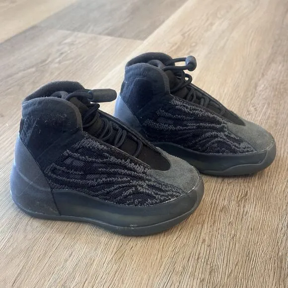 Adidas Toddler Baby Yeezy QNTM 'Onyx' GX1319 Size 5K Sneakers Shoes EUC