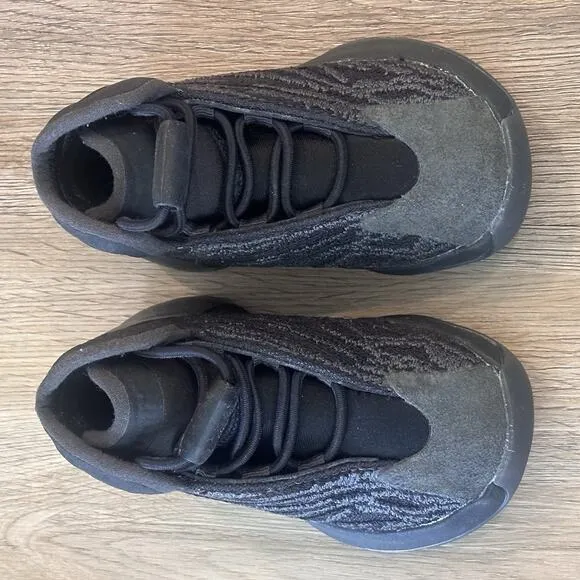 Adidas Toddler Baby Yeezy QNTM 'Onyx' GX1319 Size 5K Sneakers Shoes EUC