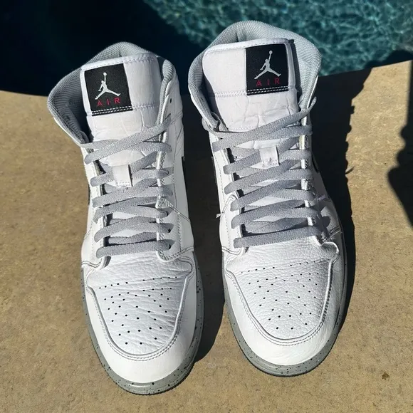 Air Jordan 1 Mid White Cement - Size 11‎ Men’s