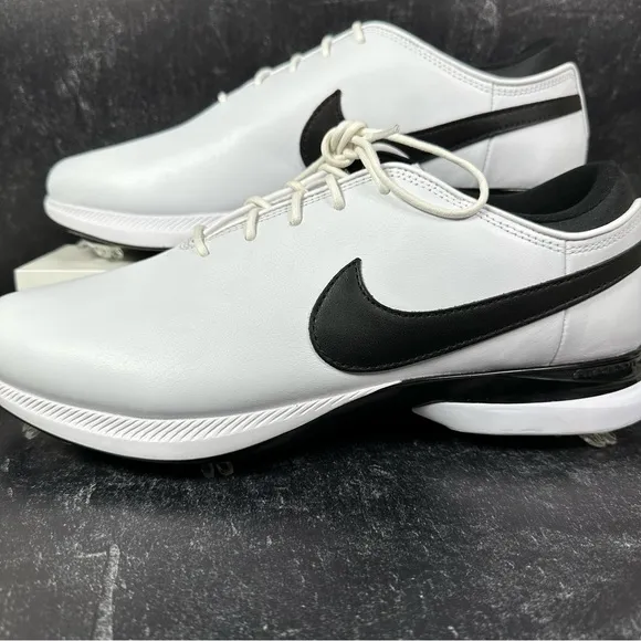 AIR ZOOM VICTORY TOUR 2 WHITE BLACK MENS LEATHER SPIKED GOLF SHOES SIZE 11.5 NEW