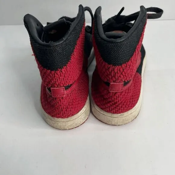 Air Jordan 1 Retro High FlyKnit Bred GS Size 6.5 Shoes Sneakers (READ)‎
