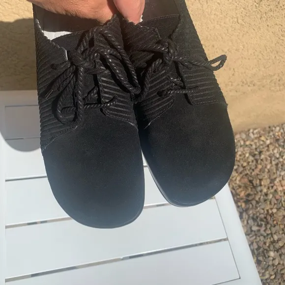 Alegria black suede shoelace shoes size 8-8.5 ( European 38)