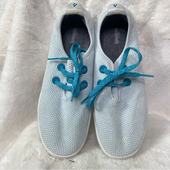 Allbirds mens baby blue turquoise Tree Skipper shoes. Size 11