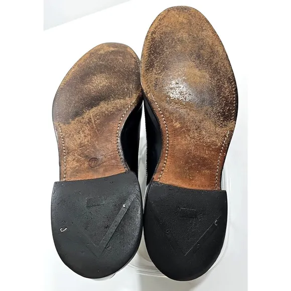 Allen Edmonds Berwick ~Men’s Size 10E~ Black Leather Tassel Loafers Dress Shoes.