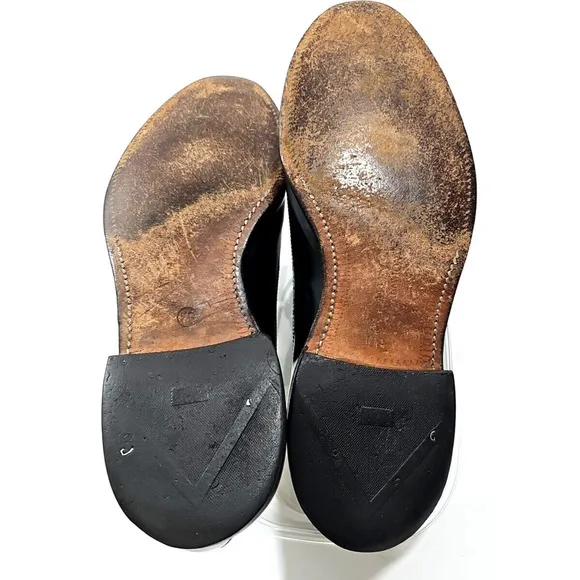 Allen Edmonds Berwick ~Men’s Size 10E~ Black Leather Tassel Loafers Dress Shoes.