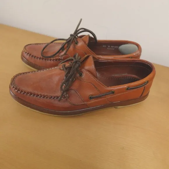 Allen Edmonds Boat Shoes Mens 9.5 B Brown Leather Eastport 43502