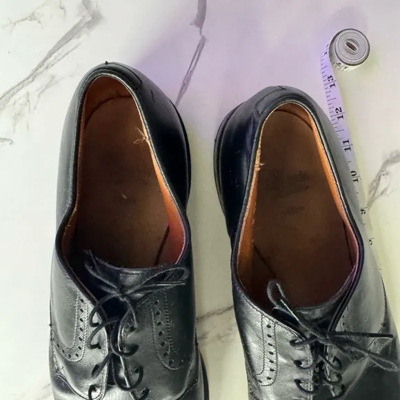 Allen Edmonds Men’s  13D Black Leather Dress Shoes