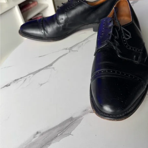 Allen Edmonds Men’s  13D Black Leather Dress Shoes