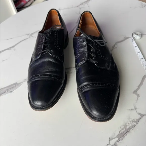 Allen Edmonds Men’s  13D Black Leather Dress Shoes