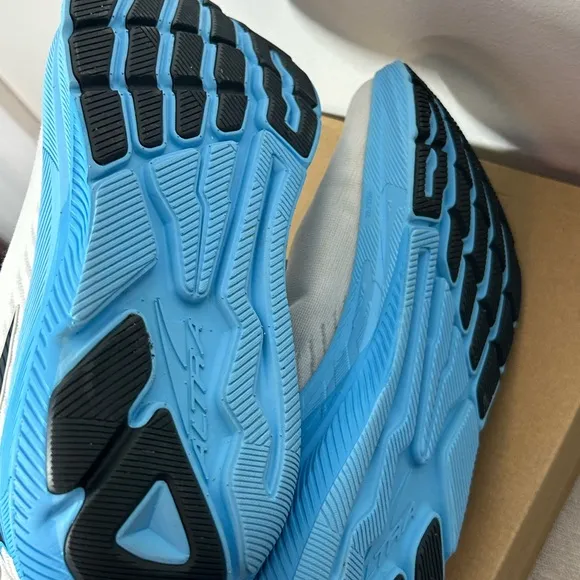 Altra FWD Experience Running Shoe Men’s Size 11 NIB