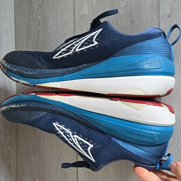Altra Navy Paradigm 5  Running Shoes with Red Accents Sneakers Shoes Sz 13
