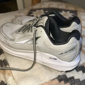 Altra Parradigm EGO Max Athletic shoes
