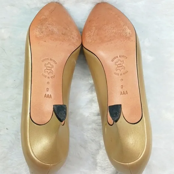 Amalfi Dahlia Taupe Gold Leather Heels Women's Shoes Size 9 Made in Italy