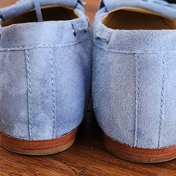 Ann Taylor Suede NuBuck Di Lauro Ballerina Flats Size 9.5 Color Blue