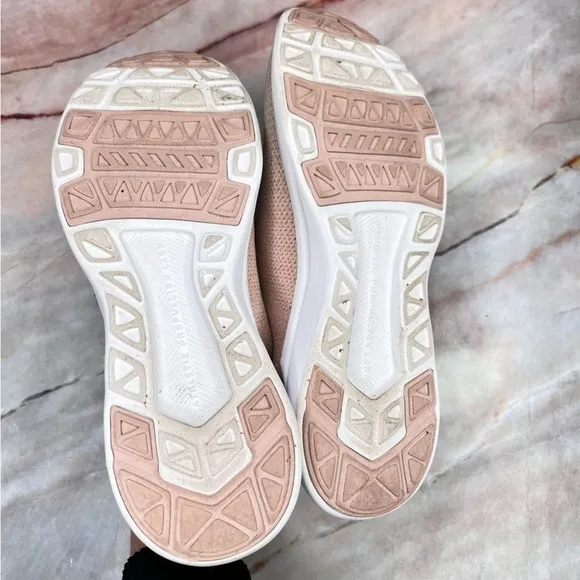 APL Techloom Breeze Knit Sneakers Shoes 9