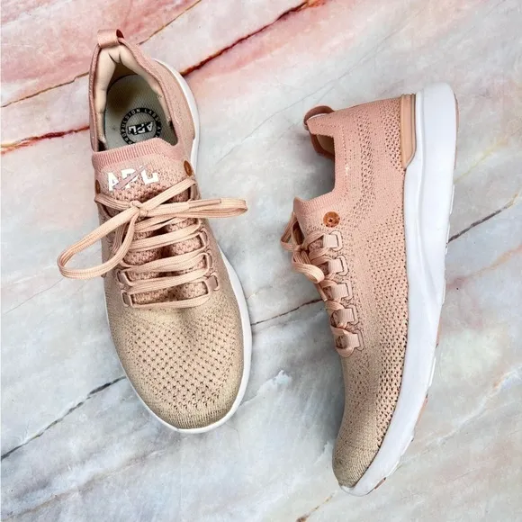 APL Techloom Breeze Knit Sneakers Shoes 9