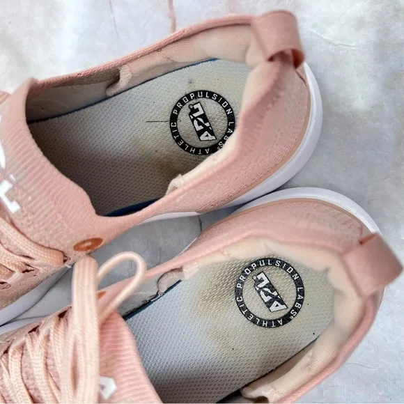 APL Techloom Breeze Knit Sneakers Shoes 9