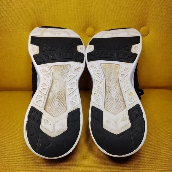 APL TechLoom Wave Black White Sneakers Women's Shoes Size 9.5