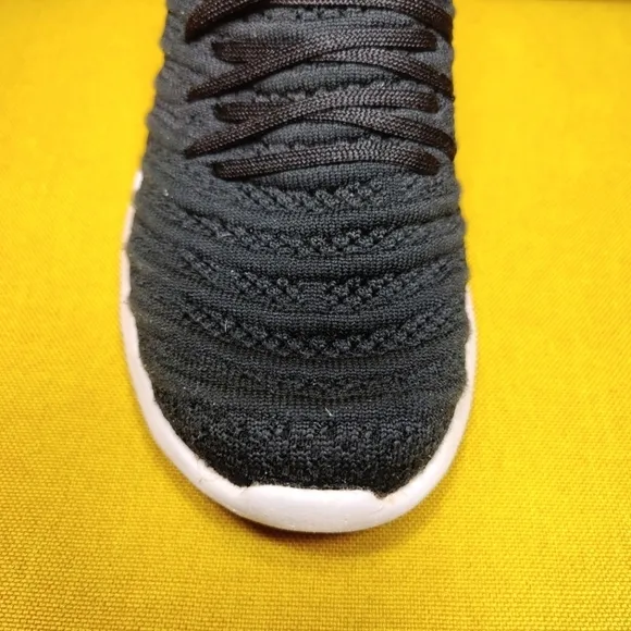 APL TechLoom Wave Black White Sneakers Women's Shoes Size 9.5