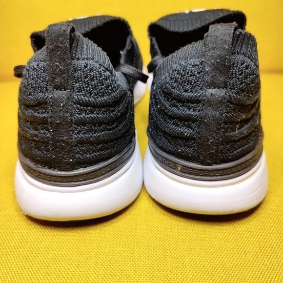 APL TechLoom Wave Black White Sneakers Women's Shoes Size 9.5