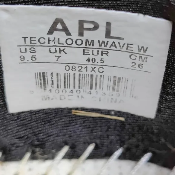 APL TechLoom Wave Black White Sneakers Women's Shoes Size 9.5